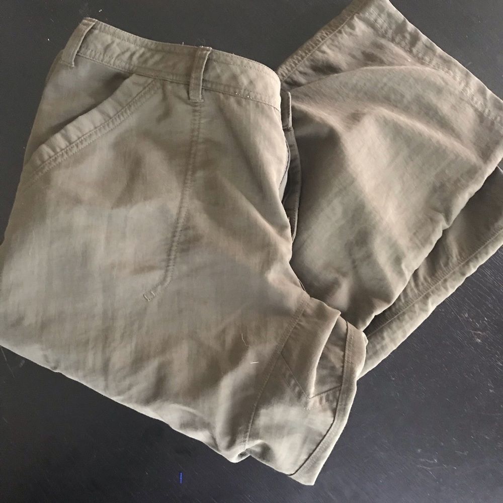 The North Face Woman’s Green Hiking Cropped Pants